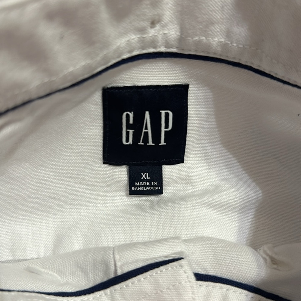Mens GAP white long sleeve button up shirt XL NWT! - Picture 6 of 13